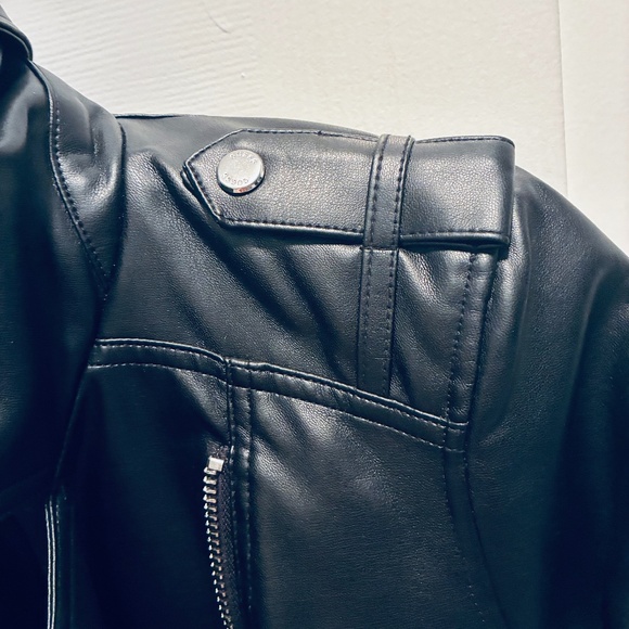Guess Oversized Faux Leather Moto Jacket - Picture 5 of 13